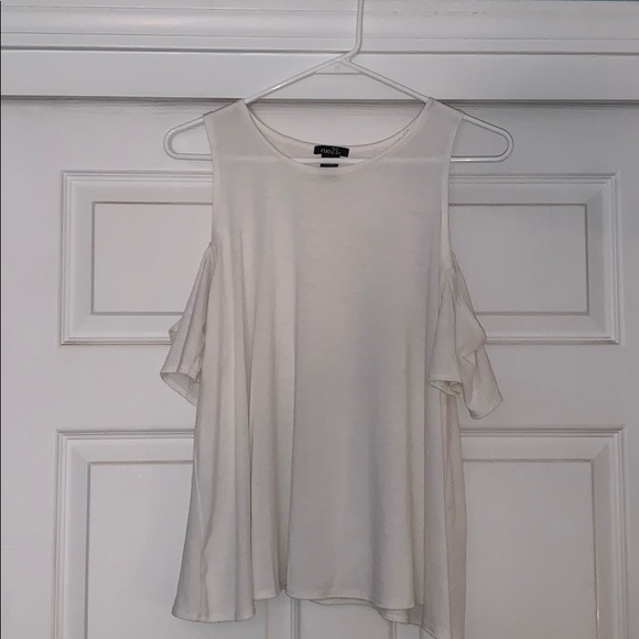 off the shoulder shirt - Picture 2 of 2